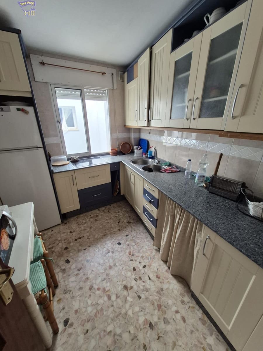 4 sypialnia Dom na sprzedaż w Arcos de la Frontera - 156 000 € (Ref: 9497727)