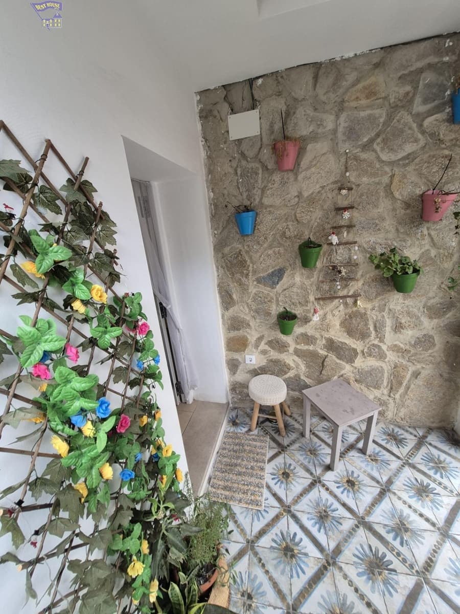 Casa de 3 habitaciones en Arcos de la Frontera en venta - 195.000 € (Ref: 9504497)