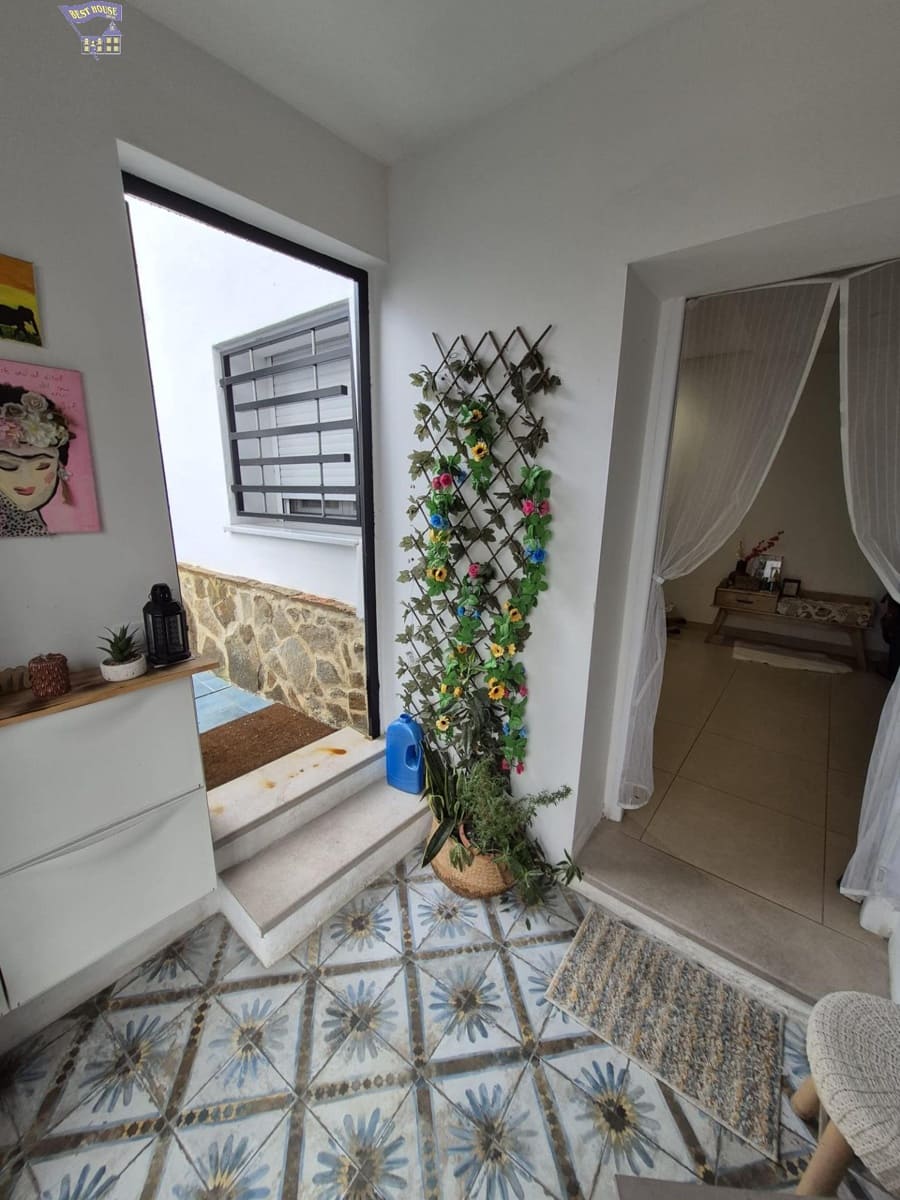 Casa de 3 habitaciones en Arcos de la Frontera en venta - 195.000 € (Ref: 9504497)