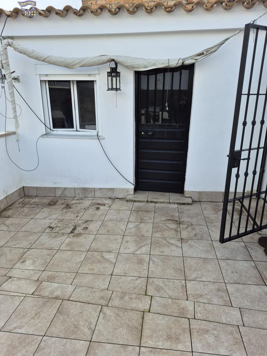 Casa de 3 habitaciones en Arcos de la Frontera en venta - 195.000 € (Ref: 9504497)