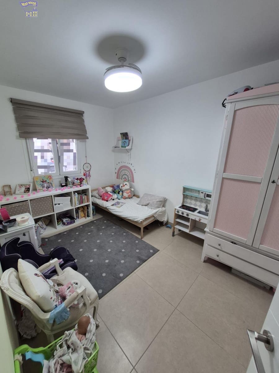 3 bedroom Townhouse for sale in Arcos de la Frontera - € 170,000 (Ref: 9504497)