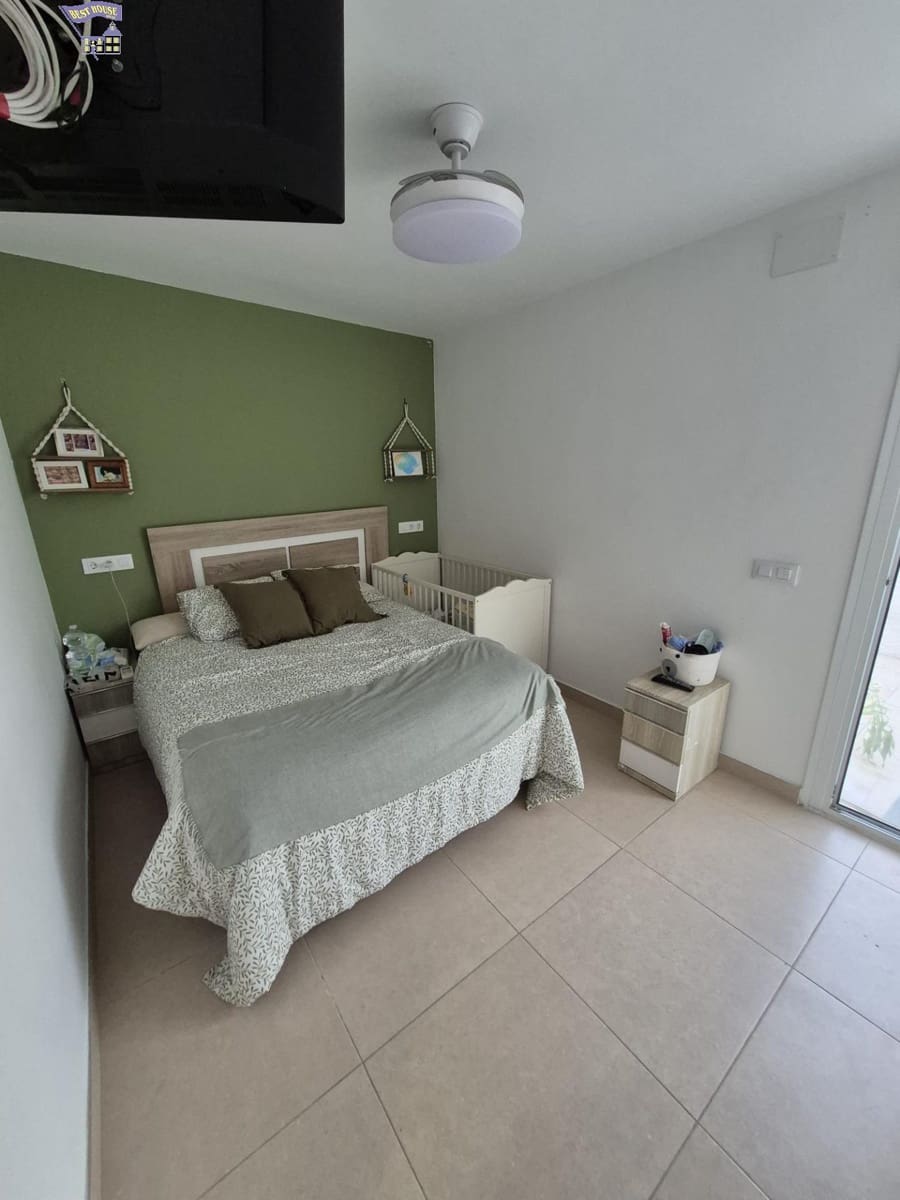 3 bedroom Townhouse for sale in Arcos de la Frontera - € 170,000 (Ref: 9504497)