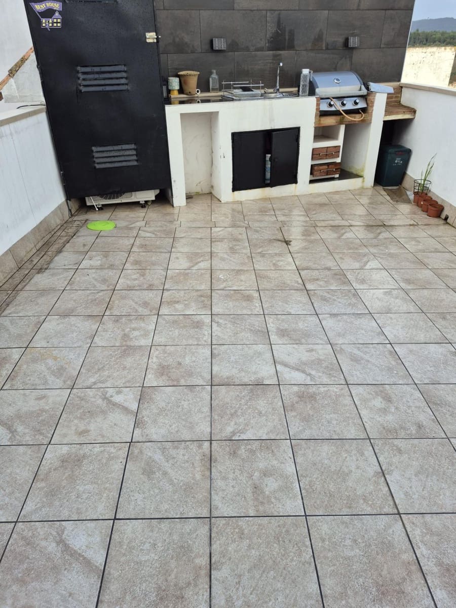 3 bedroom Townhouse for sale in Arcos de la Frontera - € 170,000 (Ref: 9504497)