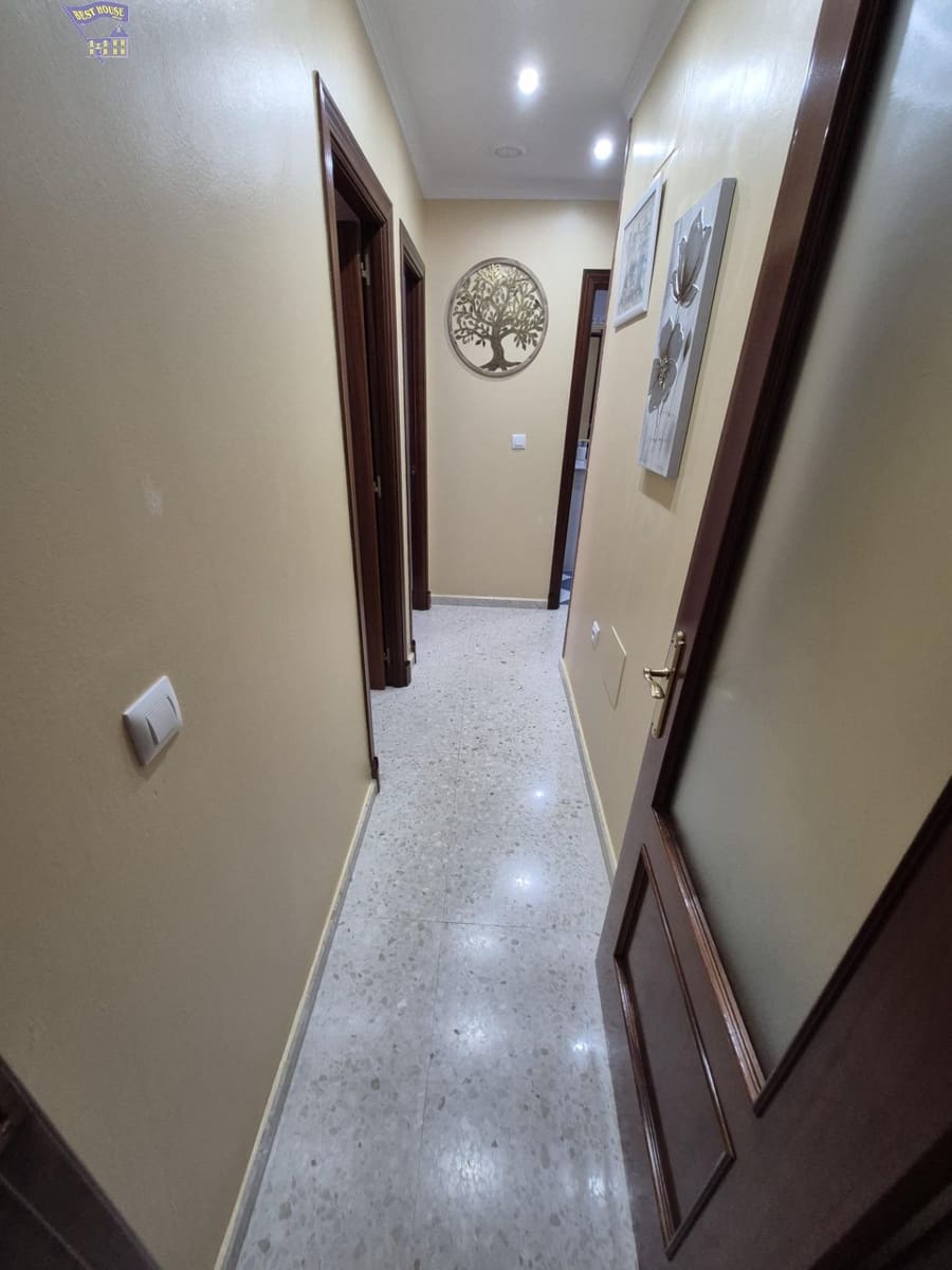 3 bedroom Flat for sale in Arcos de la Frontera - € 154,000 (Ref: 9543836)