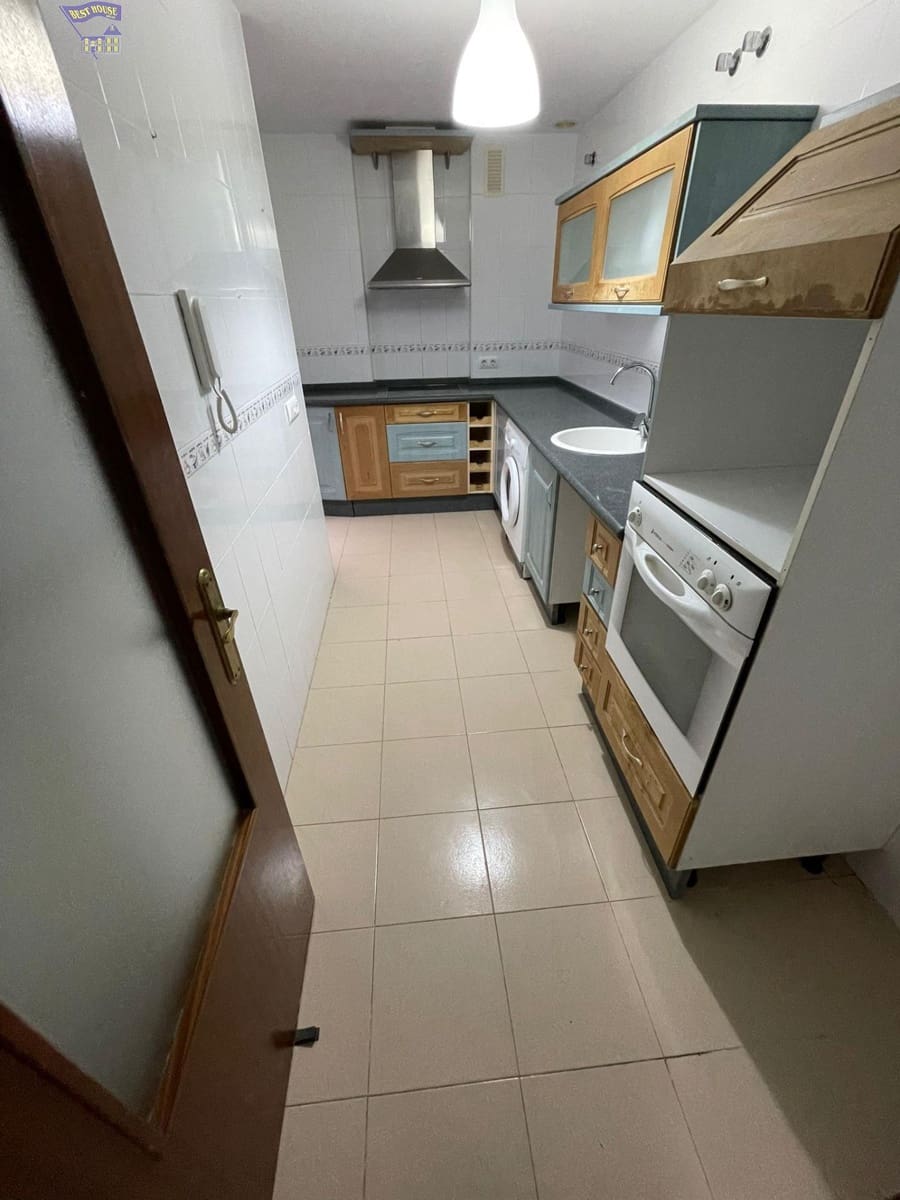 3 bedroom Flat for sale in Arcos de la Frontera - € 110,000 (Ref: 9551903)