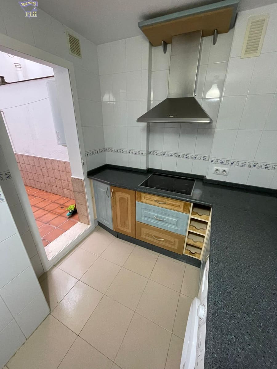 3 bedroom Flat for sale in Arcos de la Frontera - € 110,000 (Ref: 9551903)