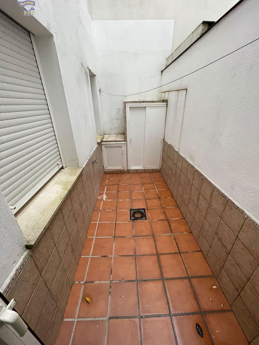 3 bedroom Flat for sale in Arcos de la Frontera - € 110,000 (Ref: 9551903)