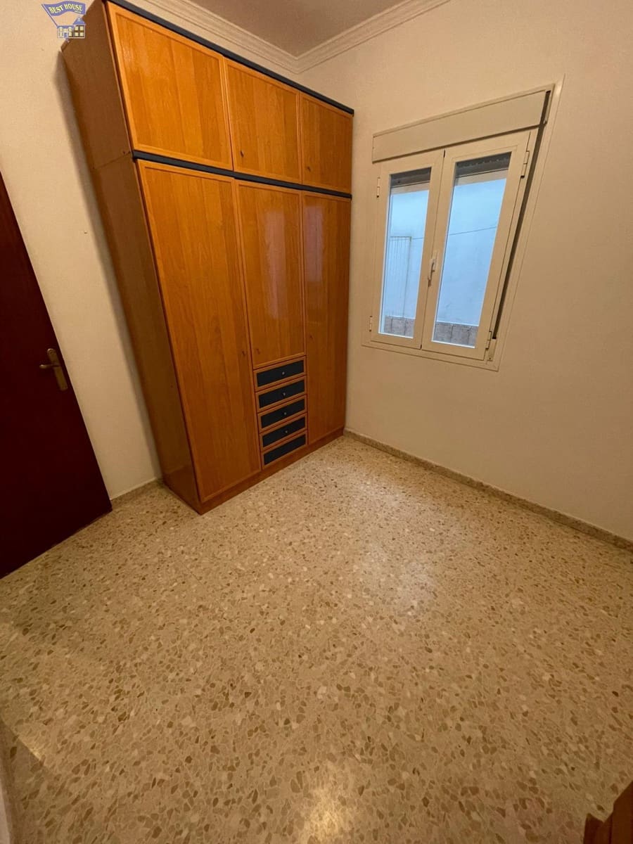 3 bedroom Flat for sale in Arcos de la Frontera - € 110,000 (Ref: 9551903)