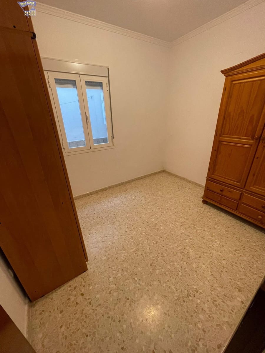 3 bedroom Flat for sale in Arcos de la Frontera - € 110,000 (Ref: 9551903)