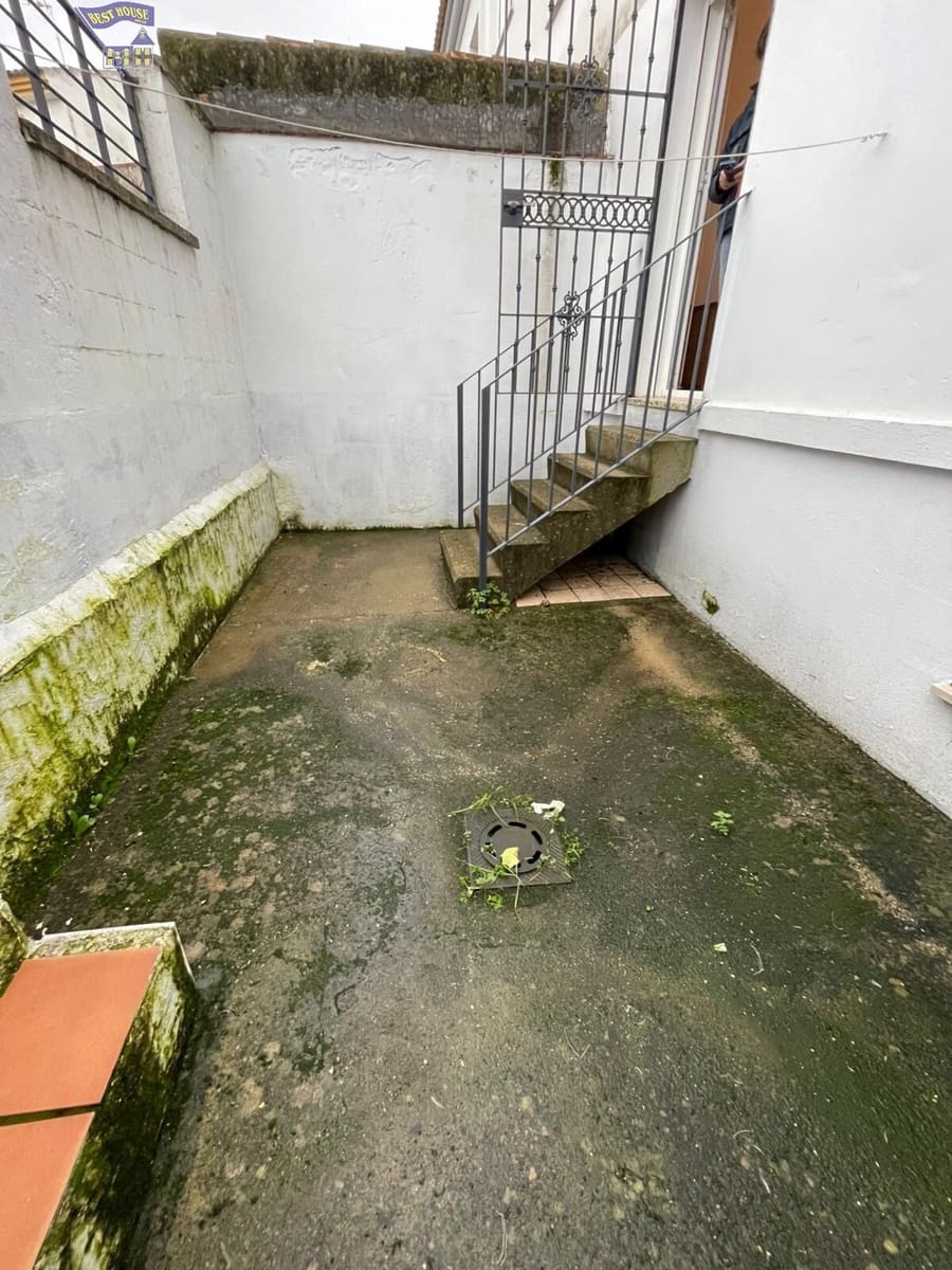 3 bedroom Flat for sale in Arcos de la Frontera - € 110,000 (Ref: 9551903)