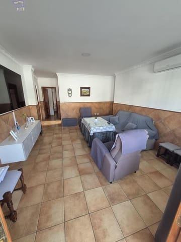 3 quarto Apartamento para venda em Arcos de la Frontera - 85 000 € (Ref: 9627809)