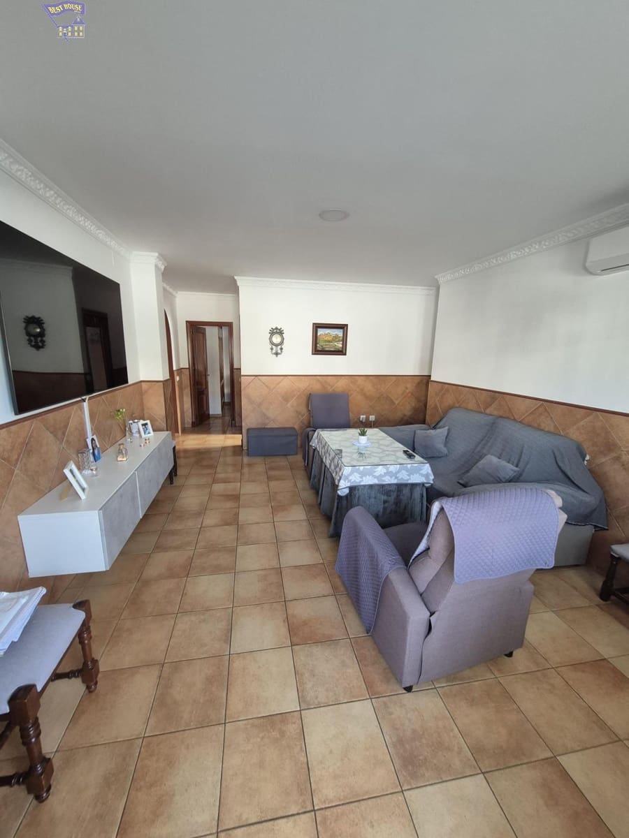 3 quarto Apartamento para venda em Arcos de la Frontera - 85 000 € (Ref: 9627809)