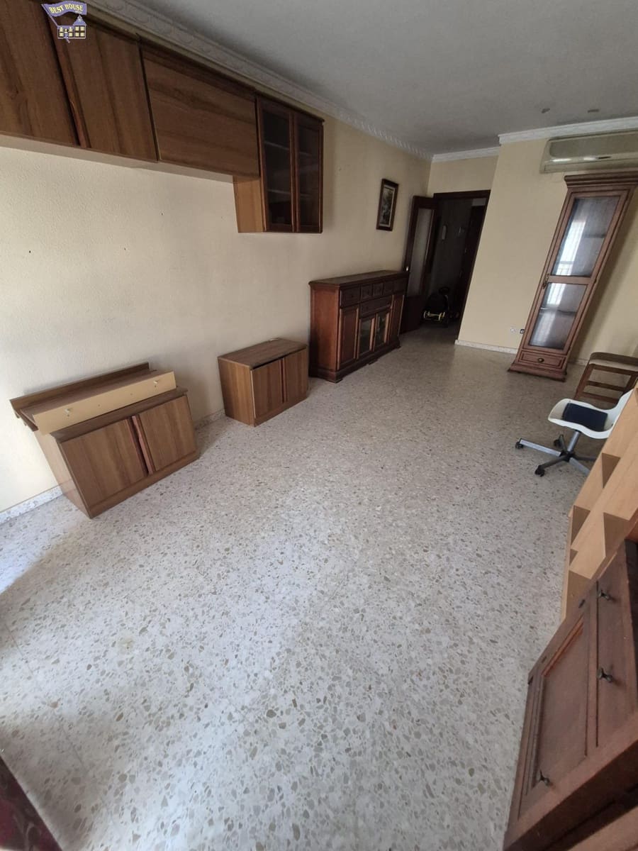 3 sypialnia Mieszkanie na sprzedaż w Arcos de la Frontera - 75 000 € (Ref: 9634517)