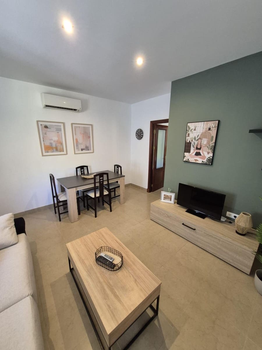 1 quarto Apartamento para arrendar em Arcos de la Frontera - 430 € (Ref: 9637792)