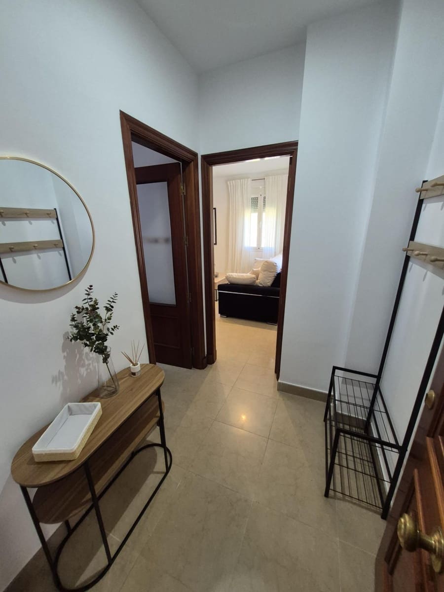 1 quarto Apartamento para arrendar em Arcos de la Frontera - 430 € (Ref: 9637792)