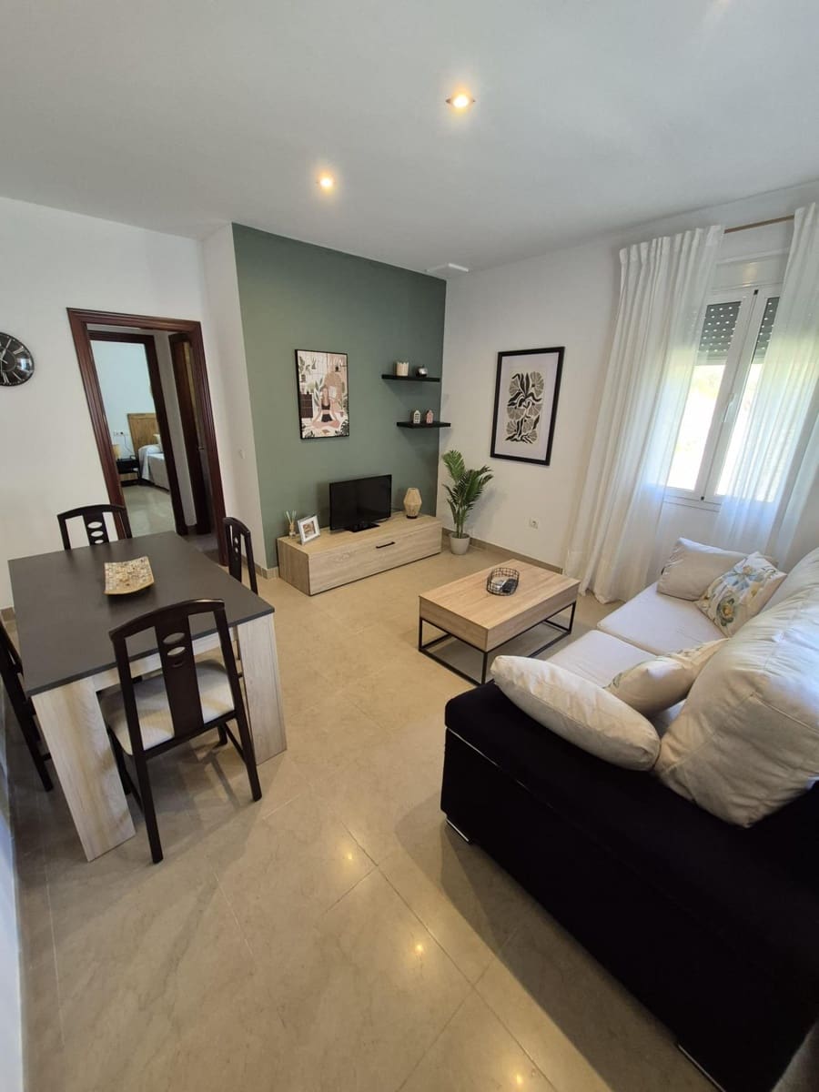 1 quarto Apartamento para arrendar em Arcos de la Frontera - 430 € (Ref: 9637792)