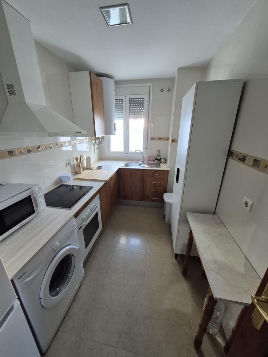 1 quarto Apartamento para arrendar em Arcos de la Frontera - 430 € (Ref: 9637792)