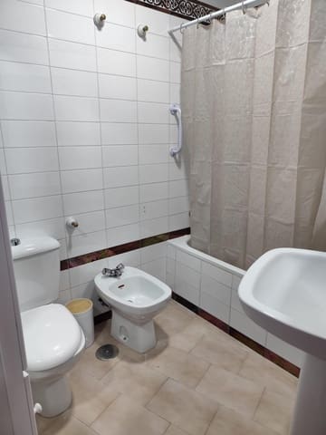 2 quarto Apartamento para arrendar em Arcos de la Frontera - 600 € (Ref: 9666780)