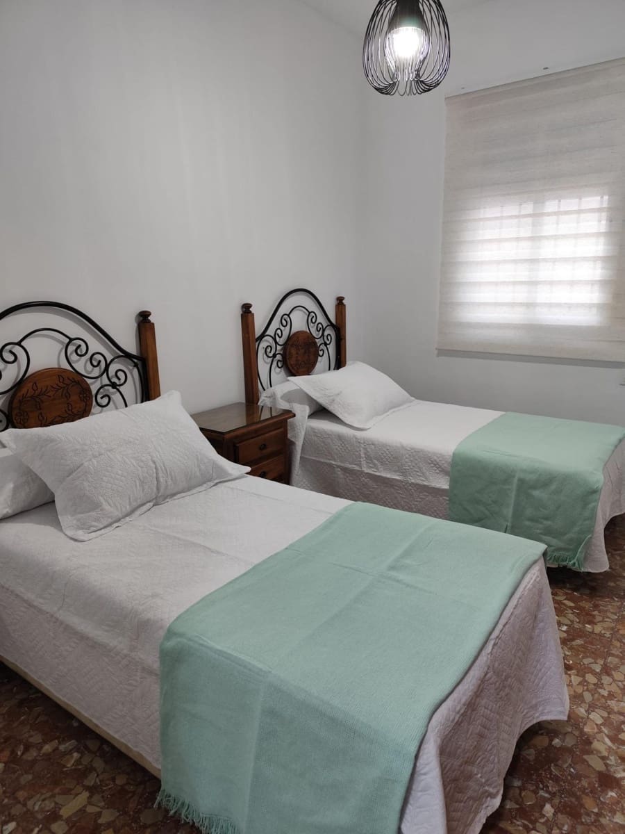 2 quarto Apartamento para arrendar em Arcos de la Frontera - 600 € (Ref: 9666780)