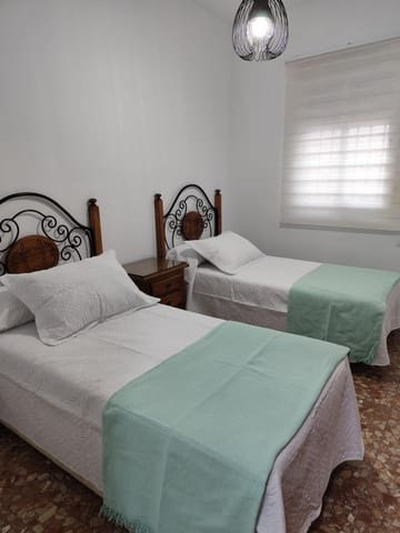2 quarto Apartamento para arrendar em Arcos de la Frontera - 600 € (Ref: 9666780)