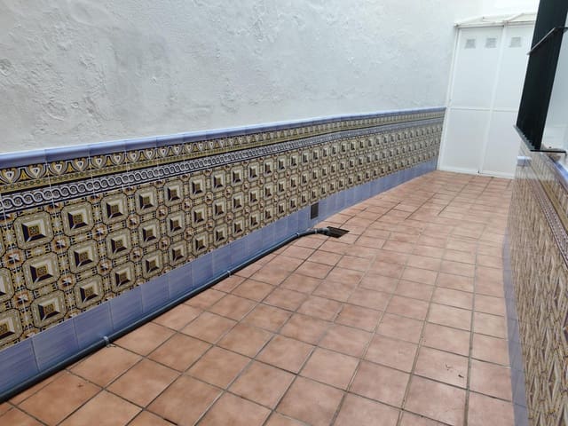 2 quarto Apartamento para arrendar em Arcos de la Frontera - 600 € (Ref: 9666780)