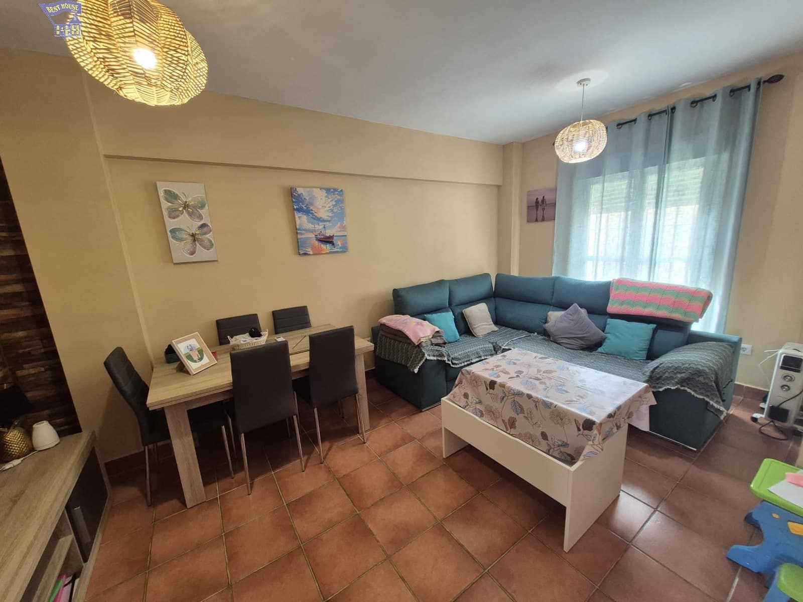 Adosado de 3 habitaciones en Arcos de la Frontera en venta - 180.000 € (Ref: 9666781)