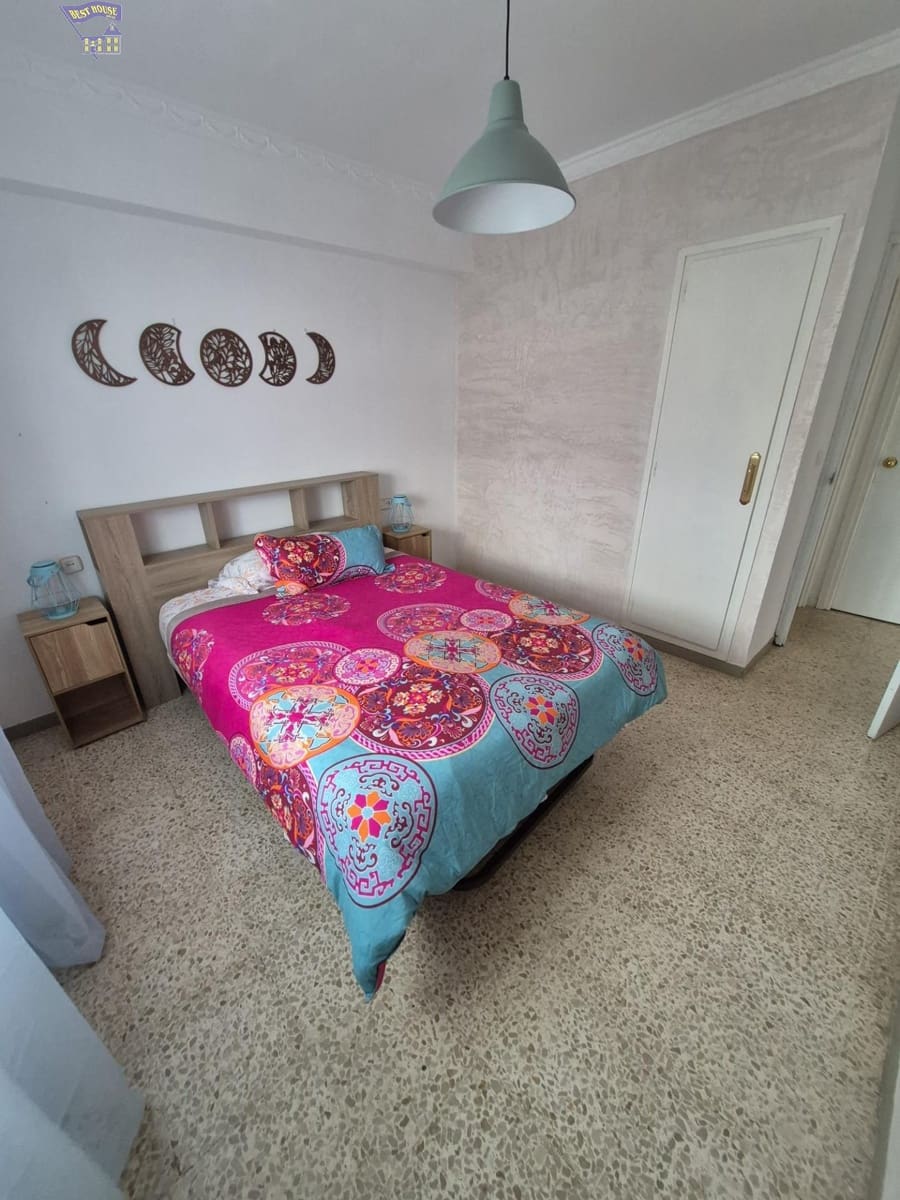 3 quarto Apartamento para arrendar em Arcos de la Frontera - 500 € (Ref: 9666782)