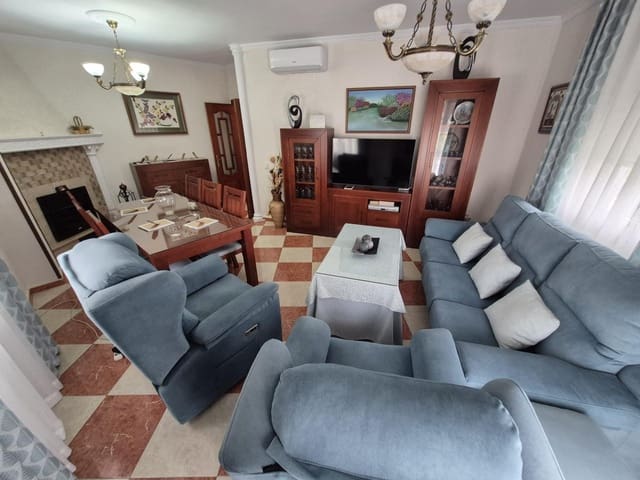 3 soverom Hus til salgs i Arcos de la Frontera - € 155 000 (Ref: 9674474)