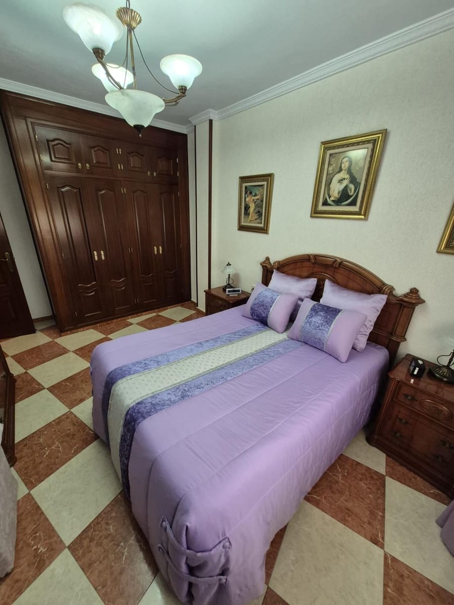 3 quarto Casa em Banda para venda em Arcos de la Frontera - 155 000 € (Ref: 9674474)