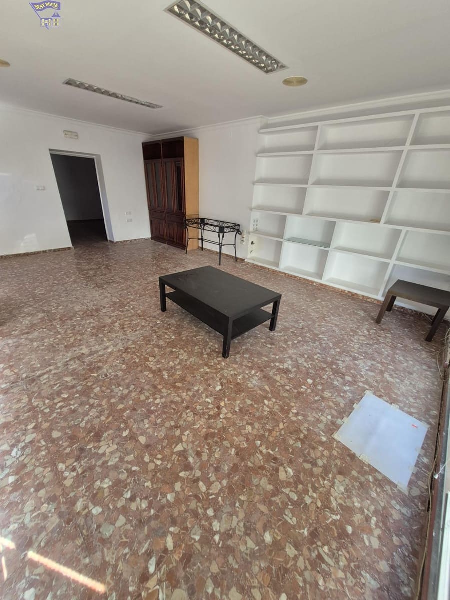 Commerciale in vendita in Arcos de la Frontera - 170.000 € (Rif: 9679994)