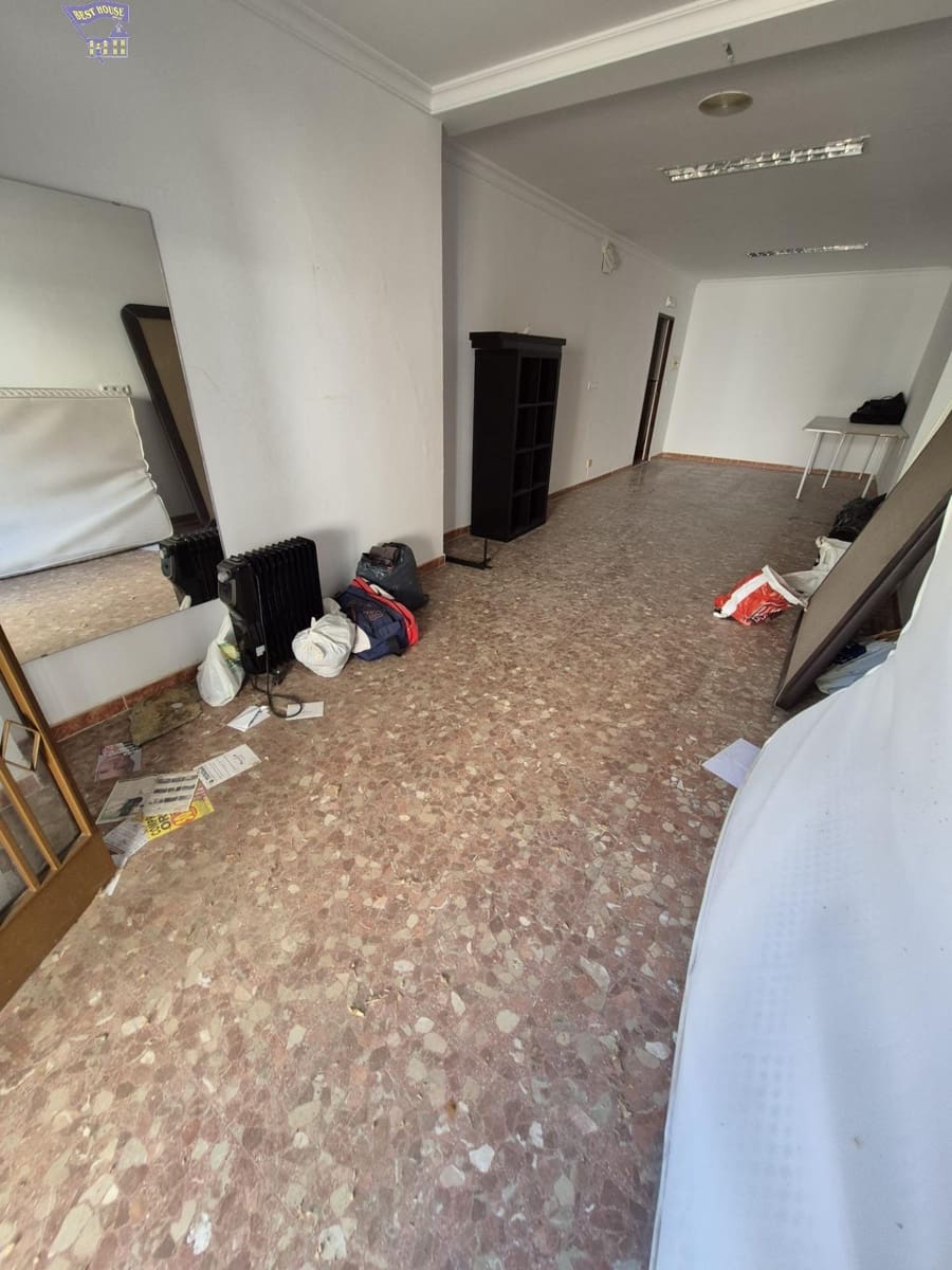 Commerciale in vendita in Arcos de la Frontera - 170.000 € (Rif: 9679994)