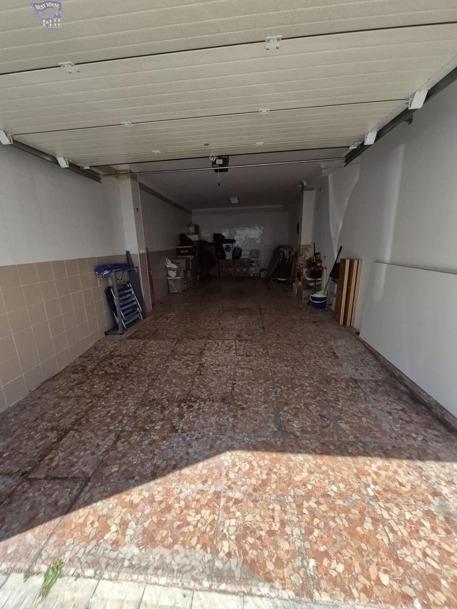 Commerciale in vendita in Arcos de la Frontera - 170.000 € (Rif: 9679994)