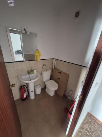 Erhverv til salg i Arcos de la Frontera - € 170.000 (Ref: 9679994)