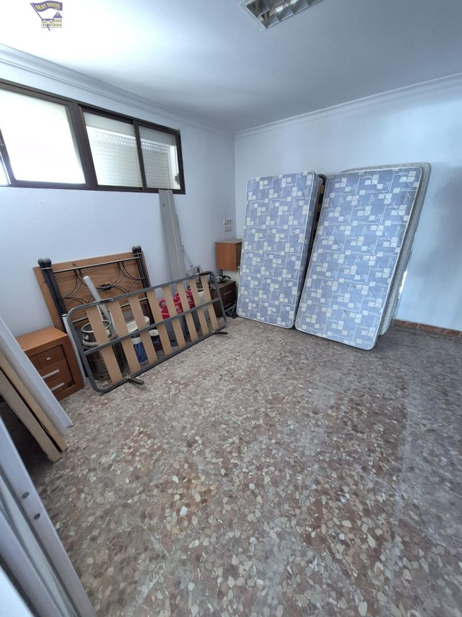 Comercial para venda em Arcos de la Frontera - 150 000 € (Ref: 9679994)