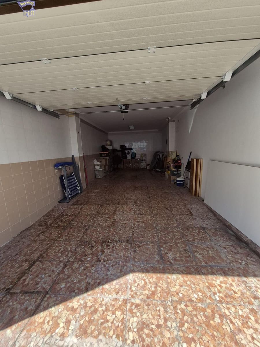 Comercial para venda em Arcos de la Frontera - 150 000 € (Ref: 9679994)