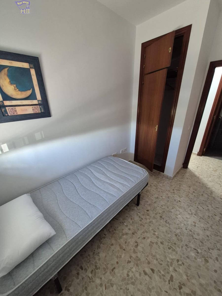 2 Zimmer Wohnung zu vermieten in Arcos de la Frontera - 500 € (Ref: 9686771)