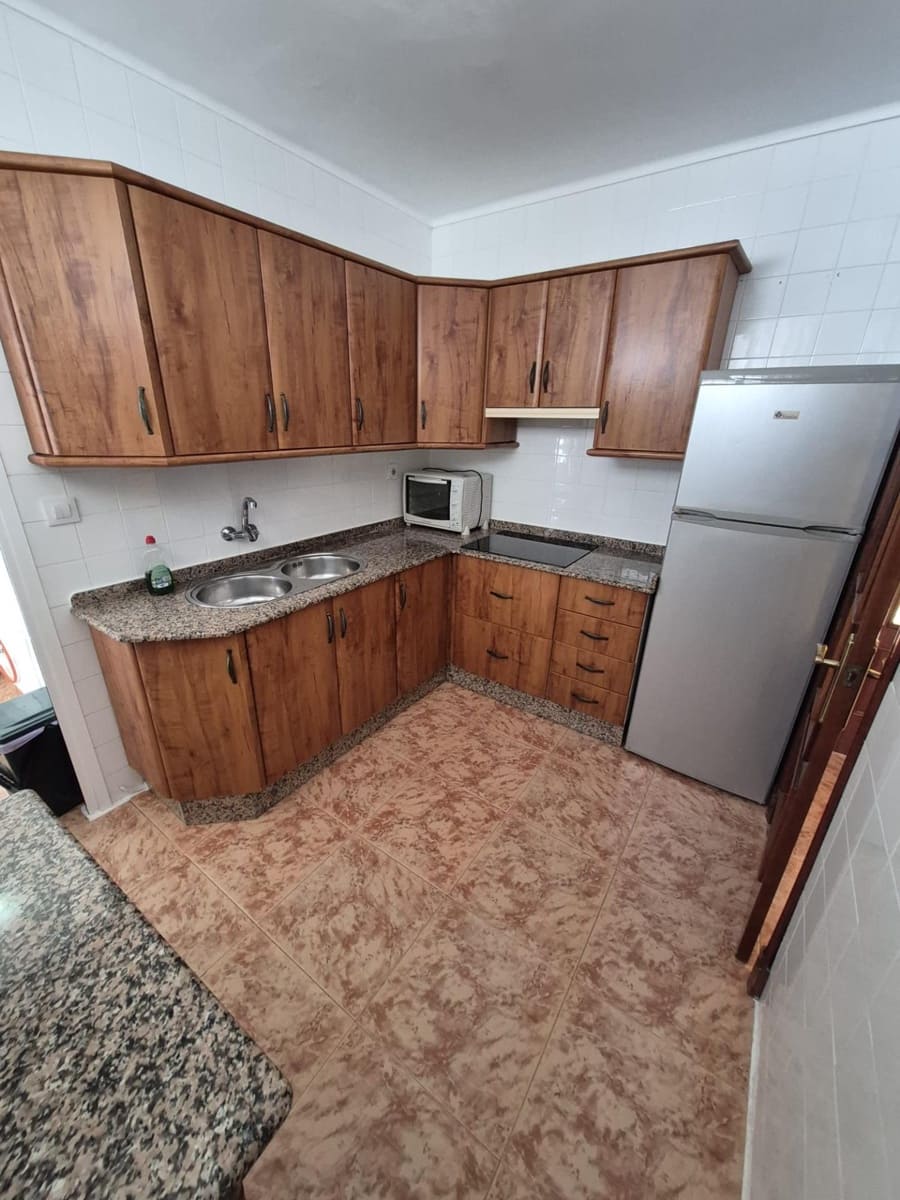 2 sovrum Lägenhet till salu i Arcos de la Frontera - 74 000 € (Ref: 9698950)