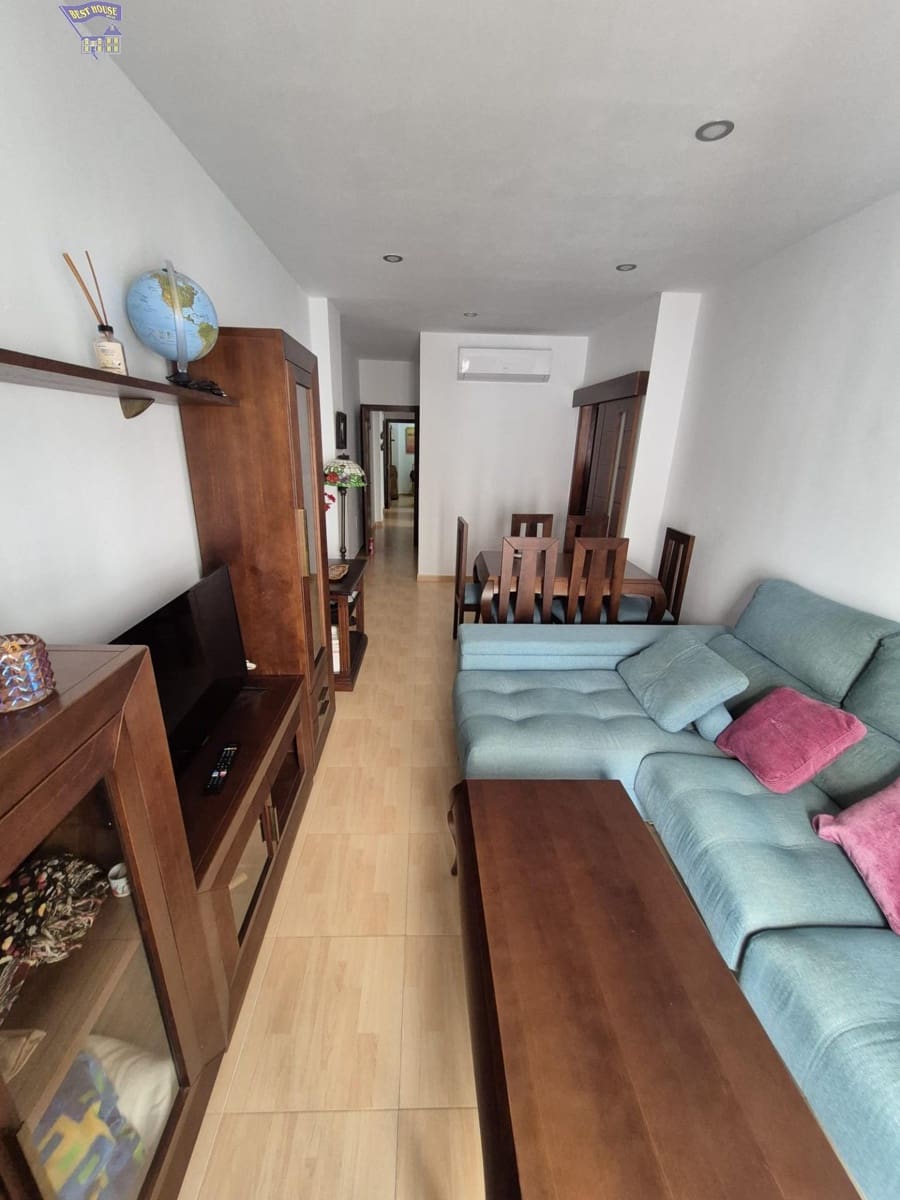 3 bedroom Flat for sale in Arcos de la Frontera - € 100,000 (Ref: 9726835)