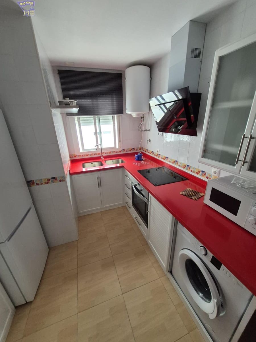 3 bedroom Flat for sale in Arcos de la Frontera - € 100,000 (Ref: 9726835)