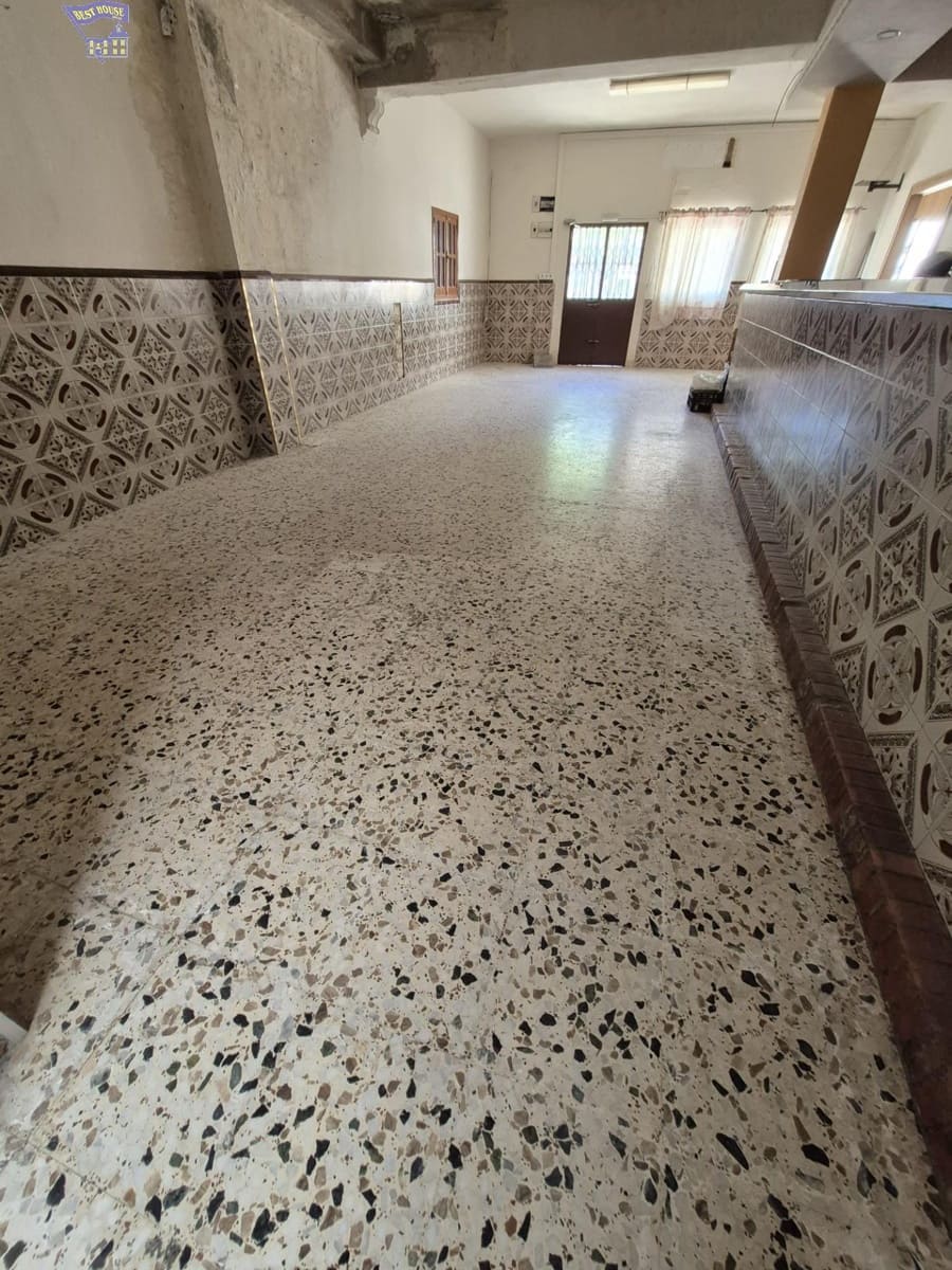 Commerciale in vendita in Arcos de la Frontera - 90.000 € (Rif: 9778359)