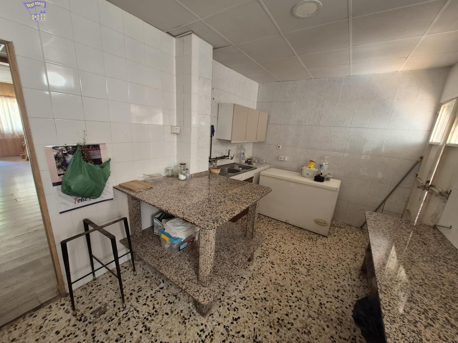 Commerciale in vendita in Arcos de la Frontera - 90.000 € (Rif: 9778359)