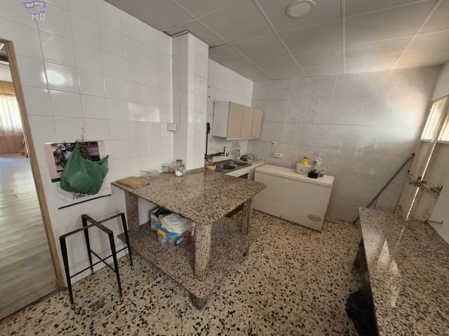 Commerciale in vendita in Arcos de la Frontera - 90.000 € (Rif: 9778359)