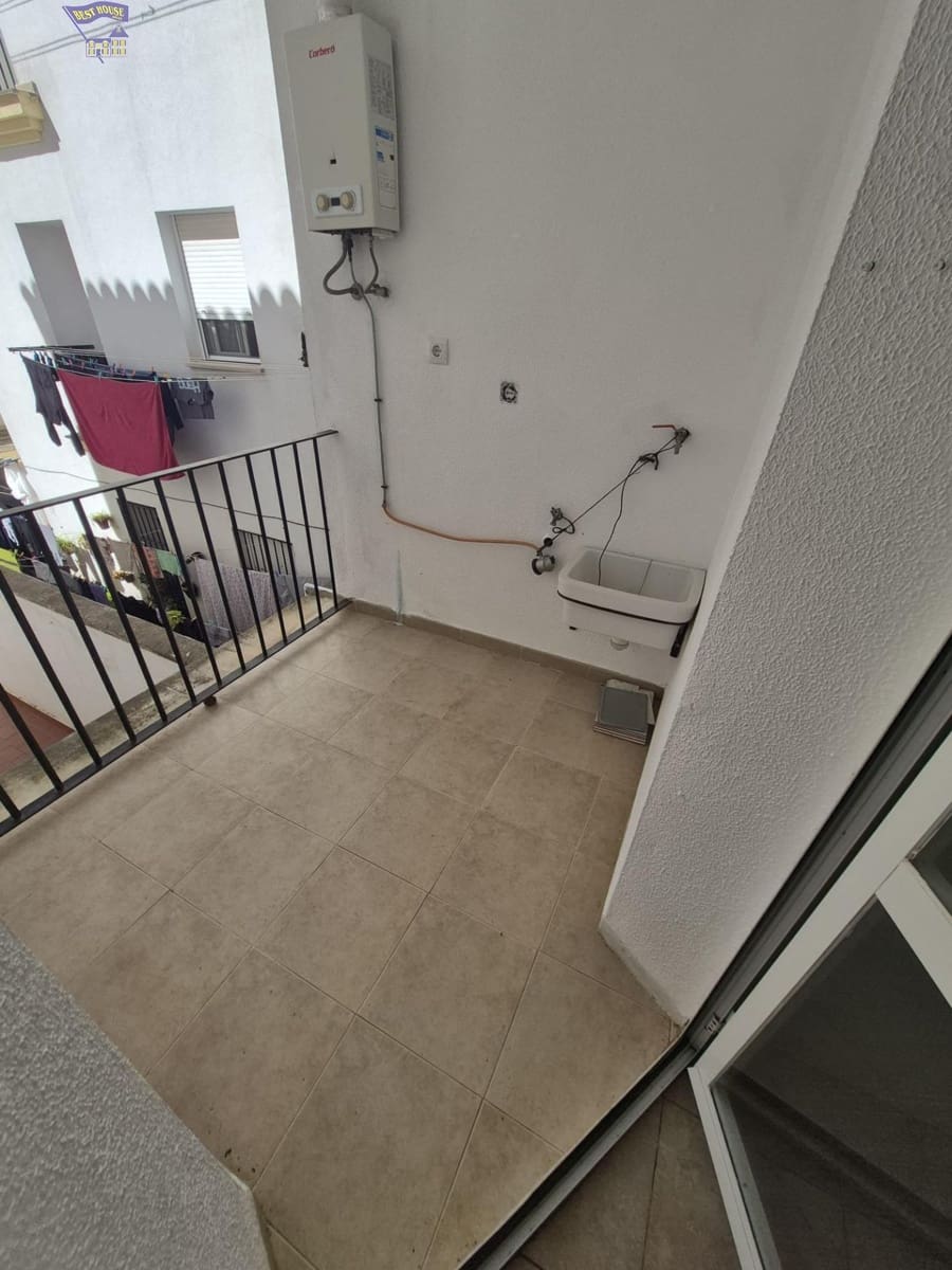 3 bedroom Flat for sale in Arcos de la Frontera - € 145,000 (Ref: 9780767)
