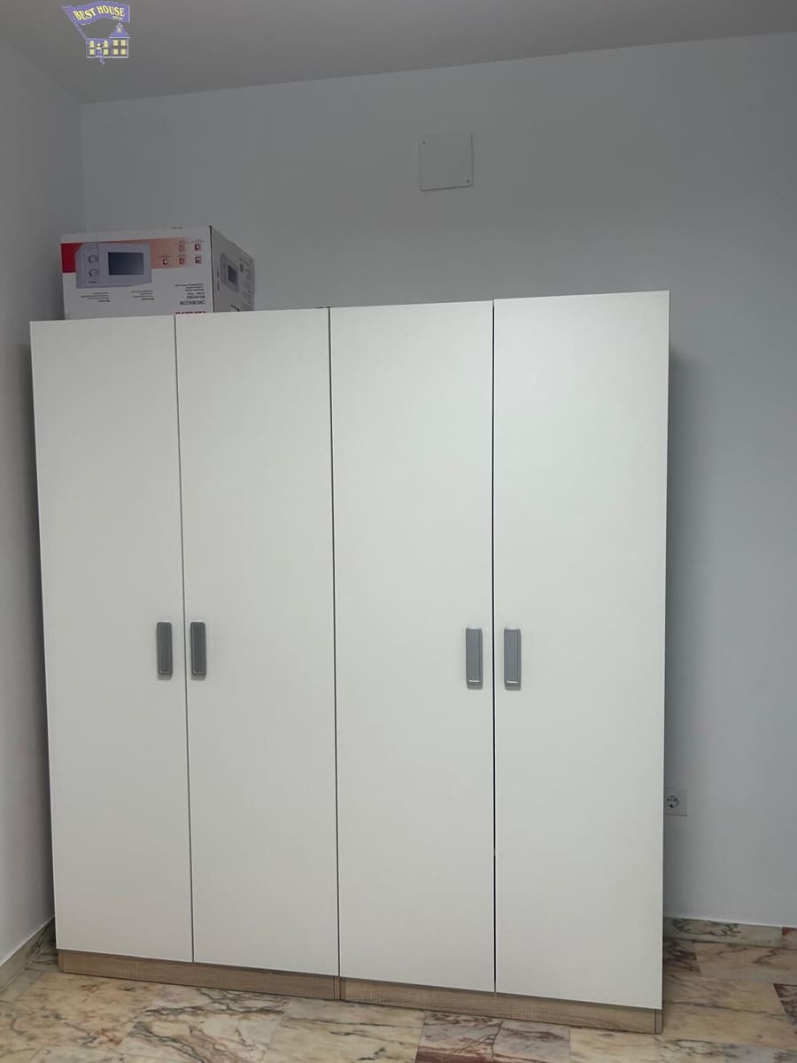 3 bedroom Flat for rent in Arcos de la Frontera - € 625 (Ref: 9780768)