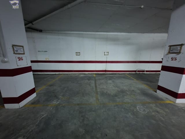 Garage for sale in Arcos de la Frontera - € 25,000 (Ref: 9786990)
