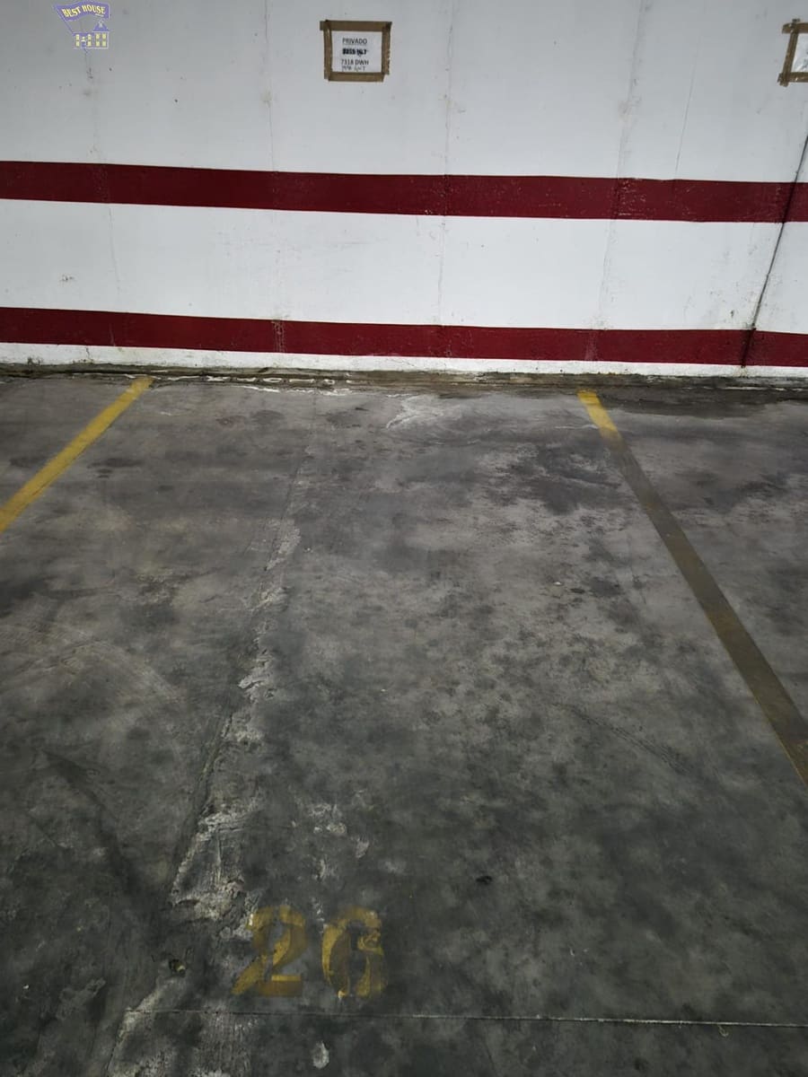 Garage for sale in Arcos de la Frontera - € 25,000 (Ref: 9786990)