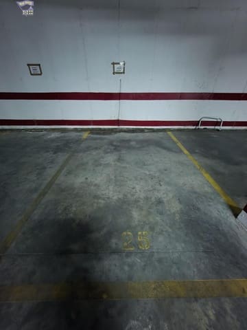 Garage for sale in Arcos de la Frontera - € 25,000 (Ref: 9786991)