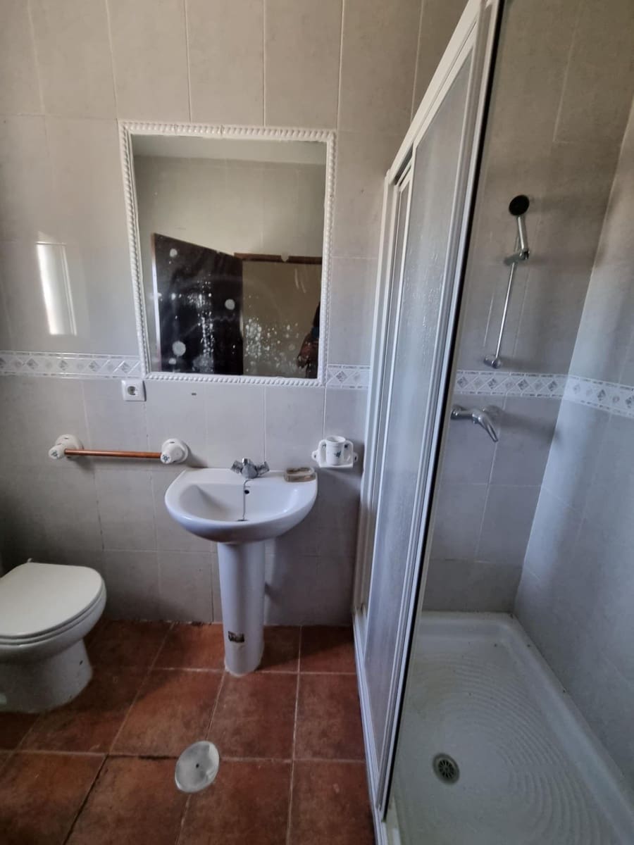 2 bedroom Finca/Country House for sale in Arcos de la Frontera - € 130,000 (Ref: 9786992)