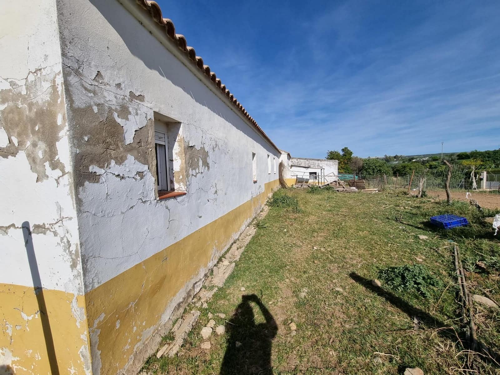 2 bedroom Finca/Country House for sale in Arcos de la Frontera - € 130,000 (Ref: 9786992)