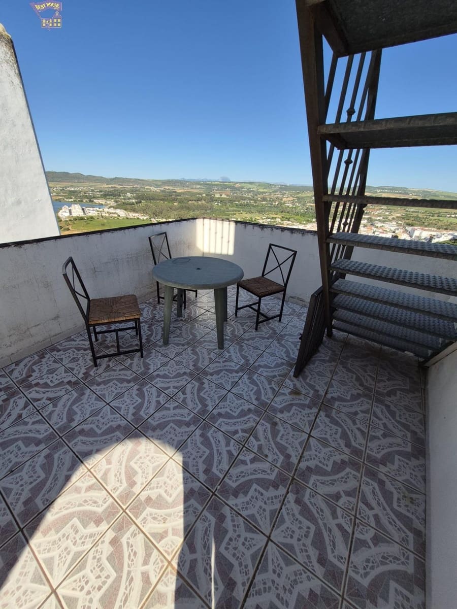 3 bedroom Townhouse for sale in Arcos de la Frontera - € 85,000 (Ref: 9791263)